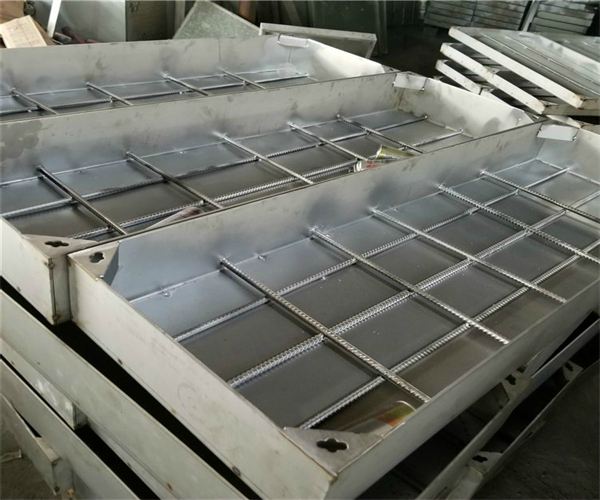 不銹鋼井蓋廠：品質(zhì)與的象征