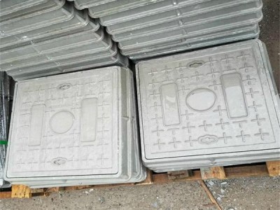 球墨鑄鐵方井蓋規(guī)格尺寸表集圖 球墨鑄鐵井蓋少公斤承重少噸