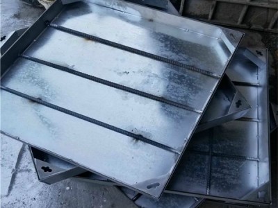 不銹鋼井蓋電話：與實用的結合