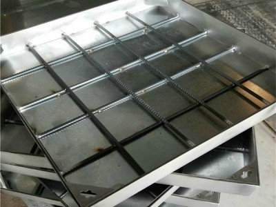 雨水井蓋的規(guī)格型號材質(zhì)有哪些 雨水井蓋的規(guī)格型號材質(zhì)有哪些呢