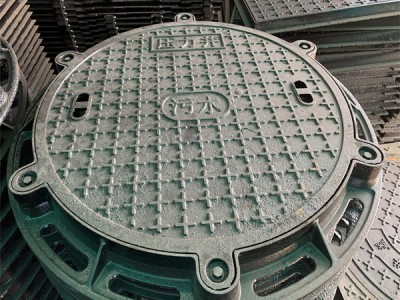 鑄鐵井蓋噸數(shù)怎么看 鑄鐵雨水井蓋價格